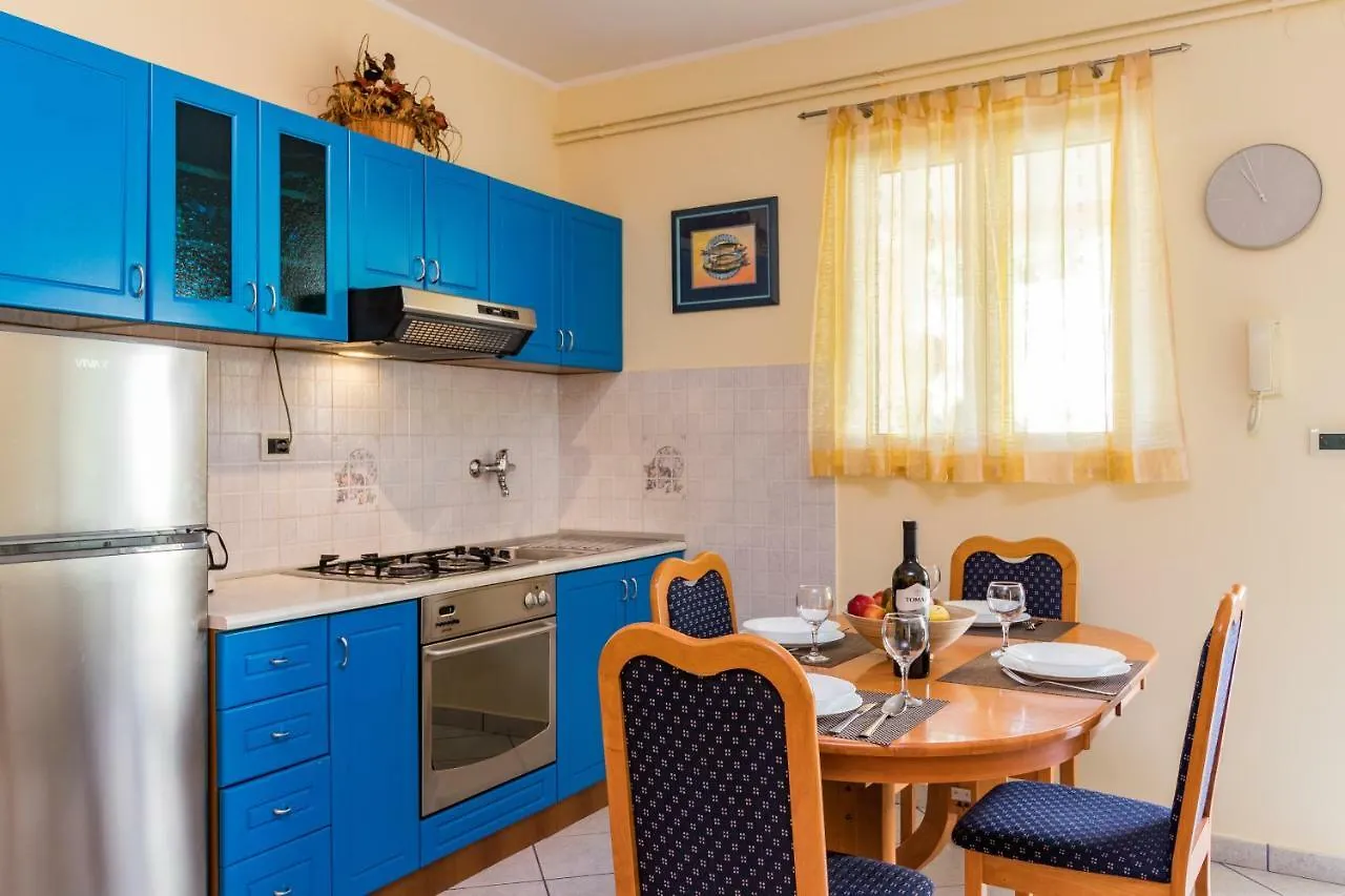 Guesthouse Casa Barbaro Ровиньско село 0*,